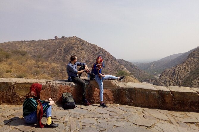 Jaipur Private Tuk Tuk Tour – Full-Day jaipur City Sightseeing - Jal Mahal, a 15-minute lake view