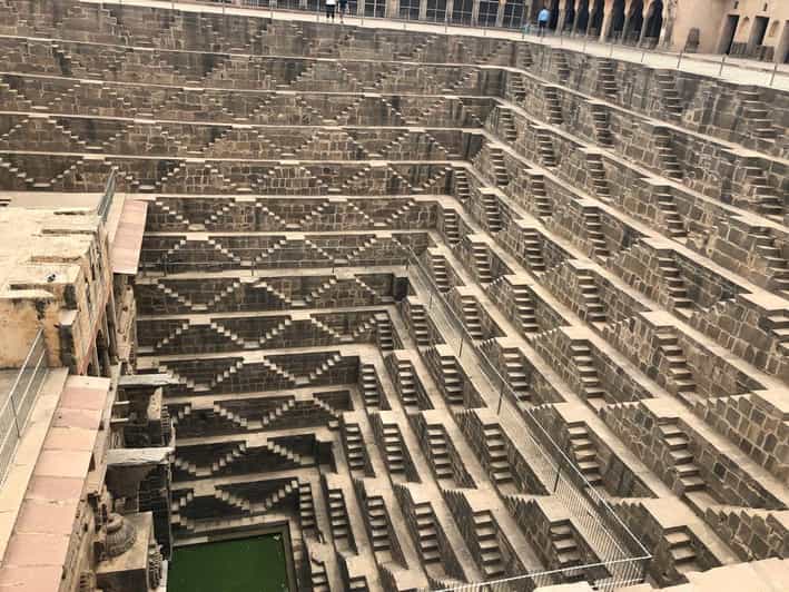 Jaipur: Same-Day Bhangarh Fort & Chand Baori Stepwell Tour - The two-hour road from Jaipur