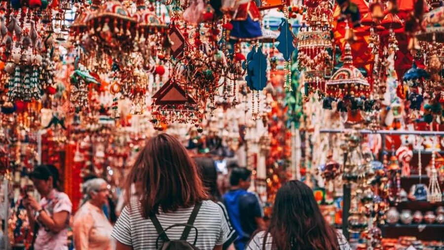 Jaipur Shopping: Jewelry, Fabrics, Rugs & Block Printing - Jewelry shopping with room to think