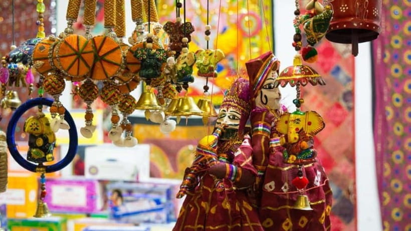 Jaipur Shopping: Jewelry, Fabrics, Rugs & Block Printing - How the guide shapes the day