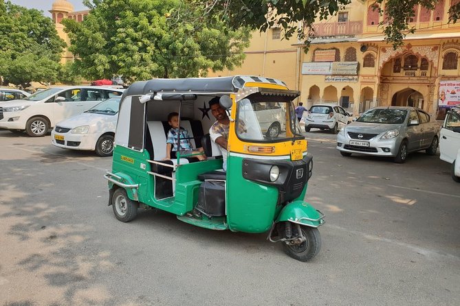 Jaipur Sightseeing by Tuk-Tuk - City Palace: allow two hours for the royal complex