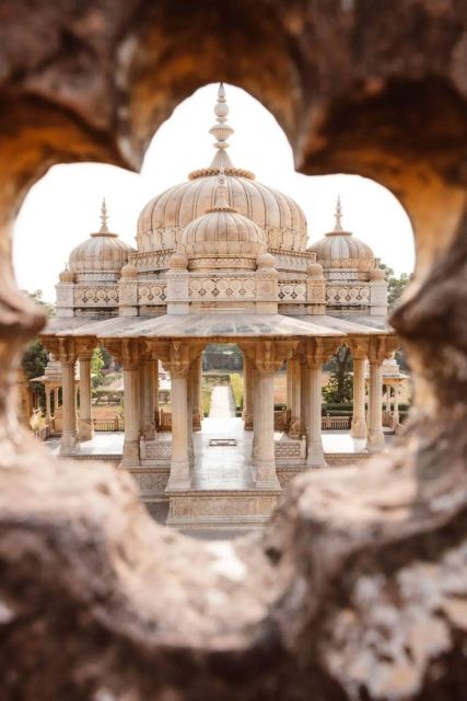 Jaipur sightseeing tour with monkey temple (Galta ji temple) - Hathi Gaon adds a change of pace