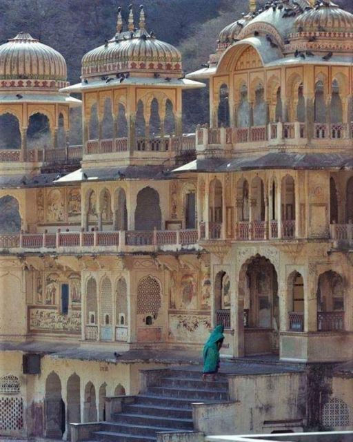 Jaipur sightseeing tour with monkey temple (Galta ji temple) - Jal Mahal: a quick look at Jaipur’s lake palace