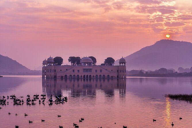 Jaipur Sunrise Tour with Morning Flower Market Walk - Key points at a glance