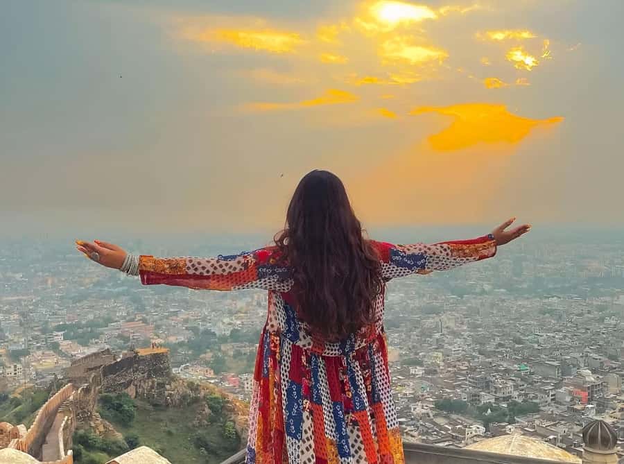 Jaipur: Tour with Nahargarh Sunrise or Monkey Temple Sunset - Sunrise at Nahargarh Fort