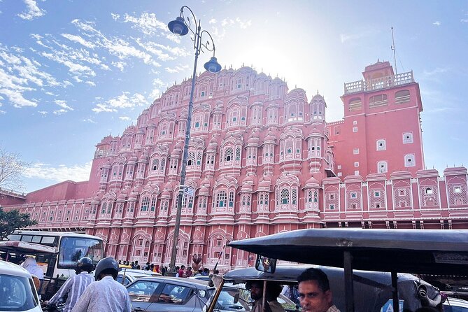 Jaipur Tuk Tuk Sightseeing Tour with Monkey Temple Sunset View - Two hours at Amer