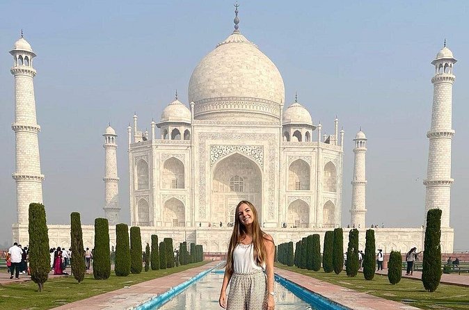 Luxury Same Day Taj Mahal tour From Delhi - All Inclusive - Who should book this Agra day trip