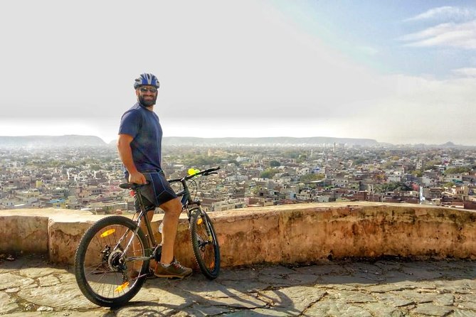Nahargarh Cycle Tour in Jaipur - Chai, refreshments, and breakfast at the right moment