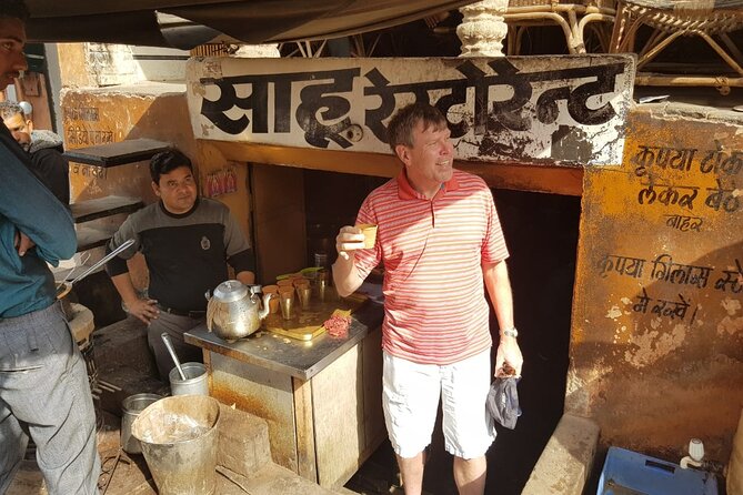 Pink City Plates: Food Walk Through Jaipur’s unique Eateries - Sahu tea shop and Jaipur’s clay-cup chai