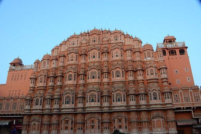 Private Car Jaipur to New Delhi - Key points to know before booking