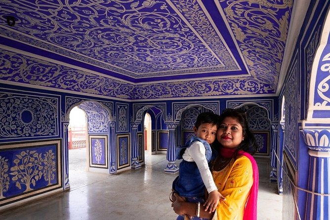 Private day tour of Jaipur with Driver and Guide - Panna Meena ka Kund and the logic of a step well