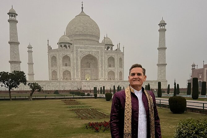 Private Day Trip from Jaipur Taj Mahal and Fathepur Sikri - Who should book this Jaipur day trip?