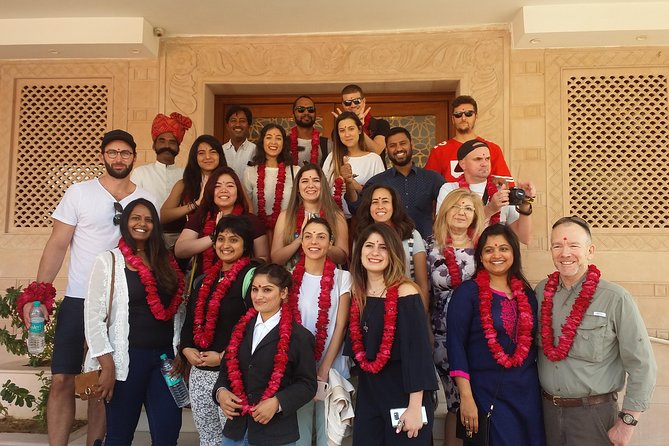 Private Full Day Tour of Jaipur with Guide - City Palace and the royal center