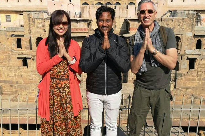 Private Full-Day Tour to Jaipur with Licensed Guide - Transport, Timing, and What the Price Covers