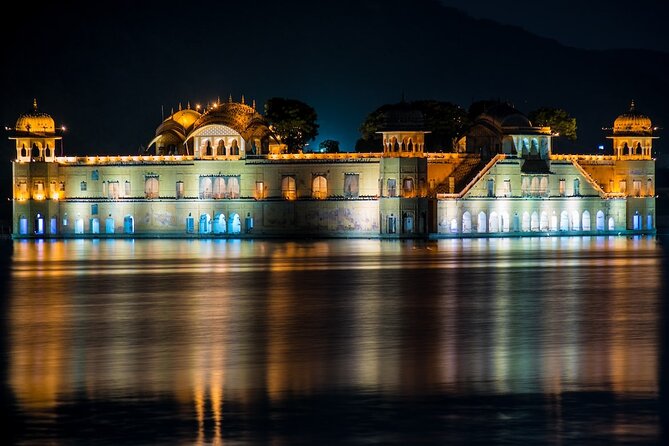 Private Guided Half Day Tour Jaipur - Amber Fort gives the morning its focus