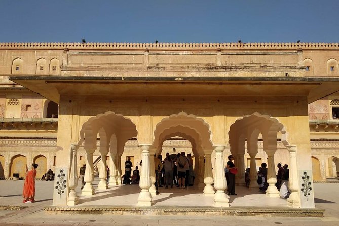 Private Guided Sightseeing Tour of Jaipur Highlights - A full Jaipur day with your own driver