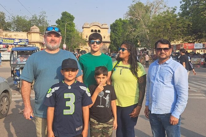 Private Jaipur Day Tour with Driver and Guide- All Inclusive - City Palace connects Jaipur to its founder