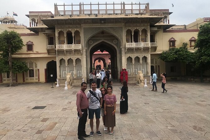 Private Jaipur Full-Day Tour with Block Printing - A full Jaipur day without transport headaches