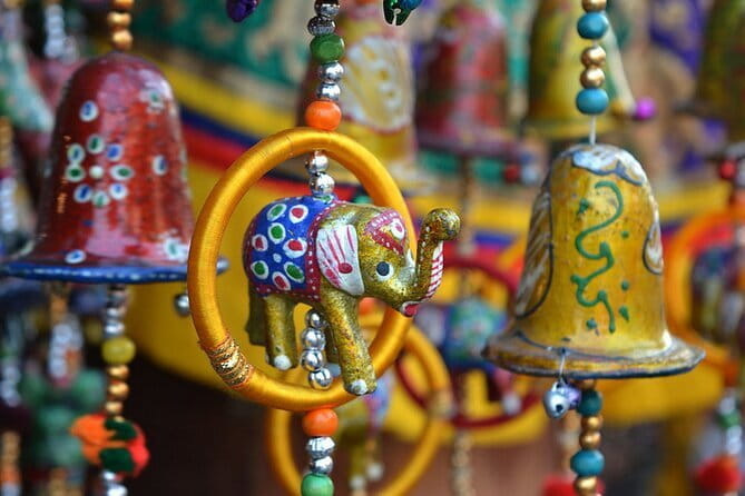 Private Jaipur Half-Day Shopping Tour - Two hours in Johri Bazaar jewelry lanes
