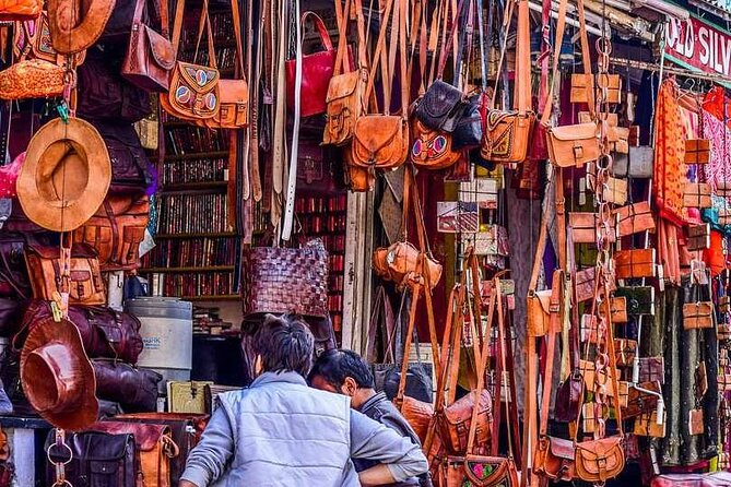 Private: Jaipur Shopping Tour By Tuk Tuk - Starting from your hotel, airport, or railway station