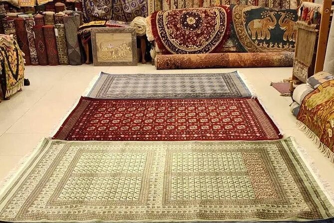 Private Jaipur Shopping Tour - Handicrafts, Textiles & Jewelry - What the private format really changes