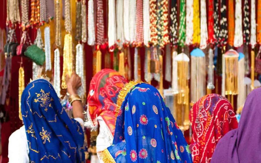 Private: Jaipur Shopping Tour with Pickup - A lunch break is possible, but not included