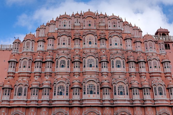 Private Jaipur Tour for Solo Female Traveler with Female Guide - Why a female guide can change your Jaipur day