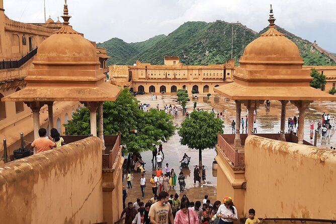 Private tour of Jaipur with Driver and Guide - Panna Meena ka Kund and the geometry of a stepwell