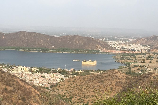 Private Transfer From Jaipur to New Delhi - Practical booking advice for a smoother ride