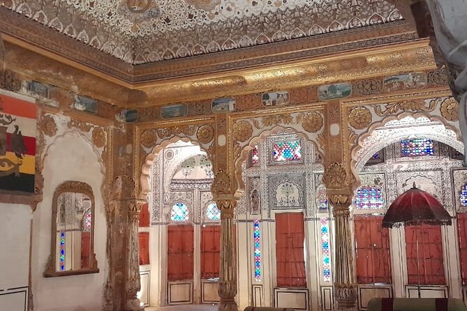 Rajasthan Private Tour- Jaipur Jodhpur Jaisalmer and more 6-Days - Day 5: Jaisalmer’s sandstone details before the desert