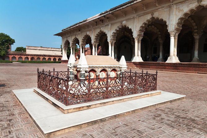 Same Day Taj Mahal, Agra Fort & Baby Taj Tour from Jaipur by Car - The Baby Taj, a small monument with fine detail