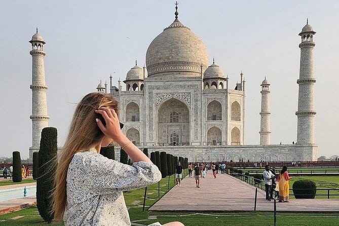 Taj Mahal Agra Fort Fatehpur Sikri Day Trip from Jaipur - Agra Fort and the Mughal court
