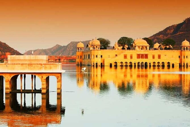 Taj Mahal and Agra Private Day Tour From Jaipur with 5 Star Meal - What the private format really gives you