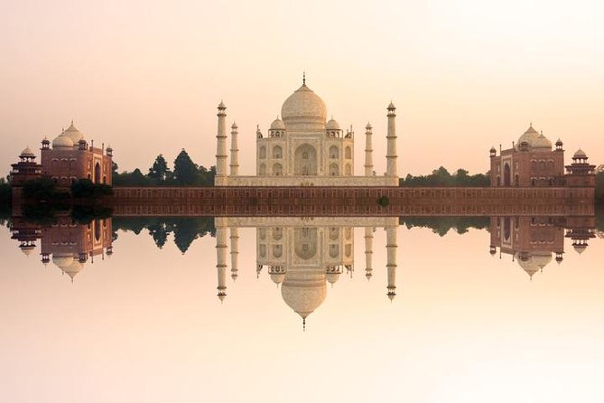 Taj Mahal at Sunrise and Agra Day Tour from Jaipur - Breakfast at the Trident before the fort