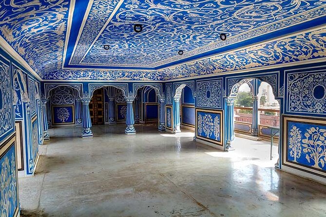 Ultimate Jaipur Tuk Tuk Tour with Pickup - Albert Hall Museum and Indo-Saracenic design