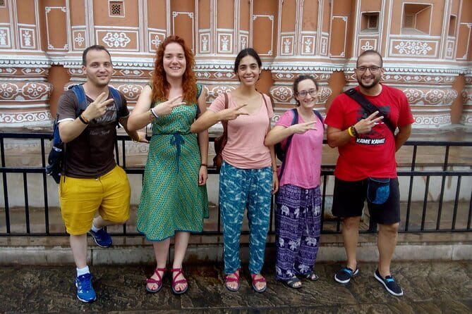 Walking Tour Jaipur India - Starting beside Hawa Mahal