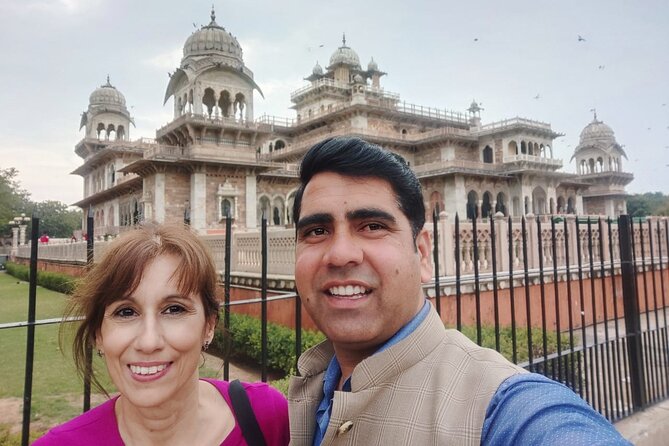 Walking Tour of Pink City (World Heritage Site) with Local Guide - What the private format means for you